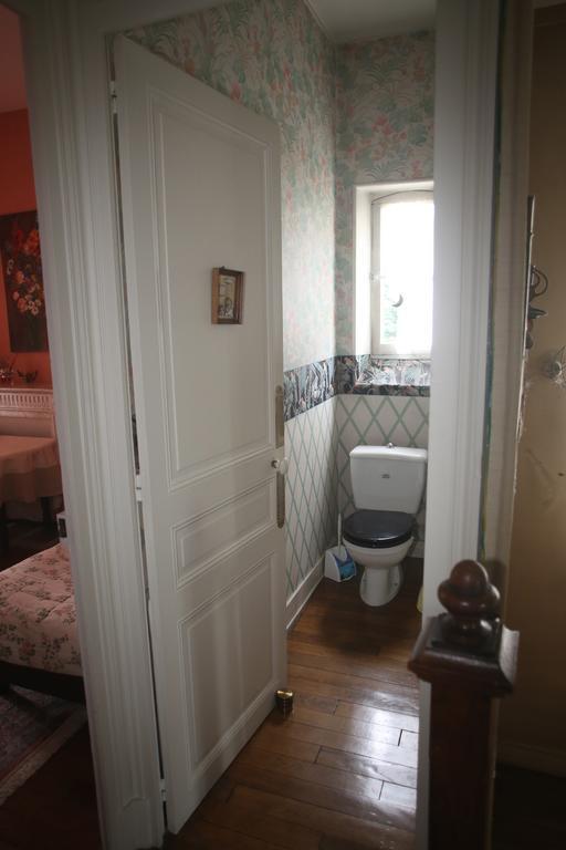 Bed and Breakfast La Cabane Du Canada Orléans Zimmer foto
